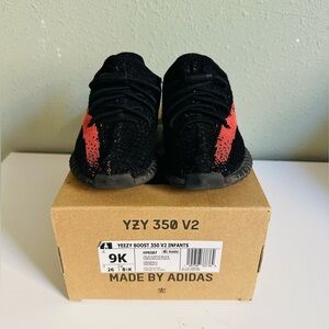 Adidas Yeezy Boost 350 V2 Infants 9K Black with Red